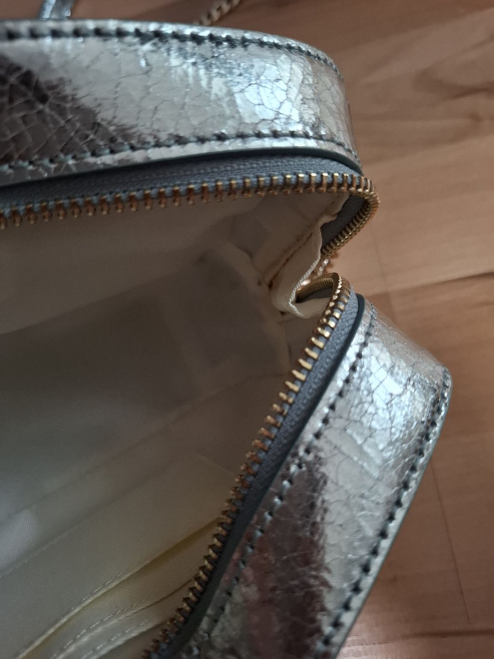Guess Borse da donna: Guess Tasche – Nuovo (secondo la descrizione) da Netstal venduto da Queen37 5