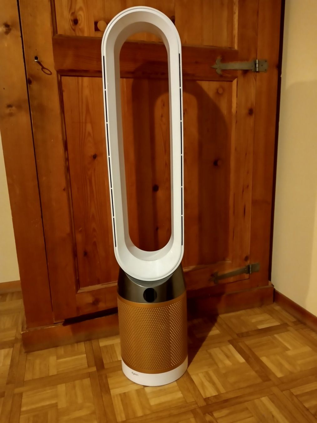 Dyson Purificatori d'aria: Dyson Pure Cool Luftreiniger TP06 – Difettoso da Prez-vers-Siviriez venduto da Monija70