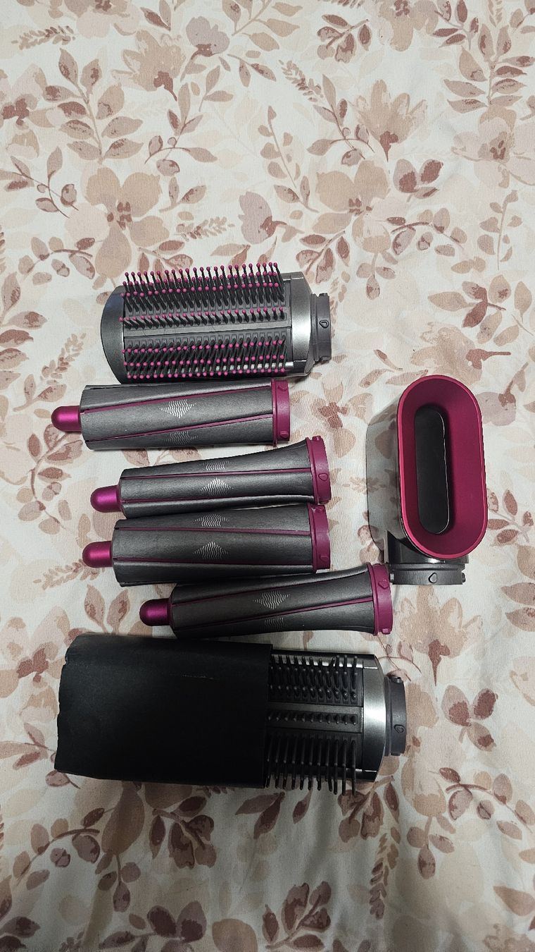 Dyson Autres soins des cheveux: accessori dyson airwrap  – D'occasion à Pontresina par Eddy1995 1