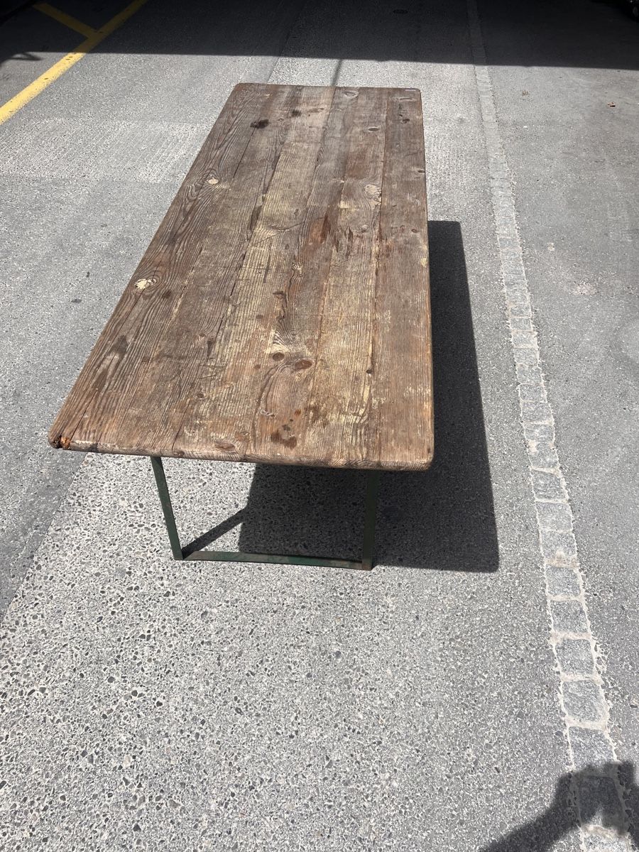Set di tavolo e panche: Festbank – Usato da wildegg venduto da FabrikWildegg