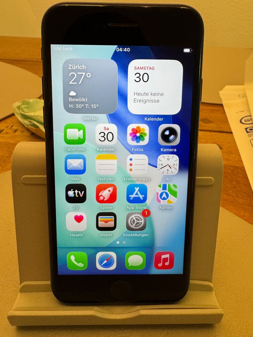 Apple Telefoni cellulari / Smartphones: iPhone SE 2020 – Usato da Adliswil venduto da Busys