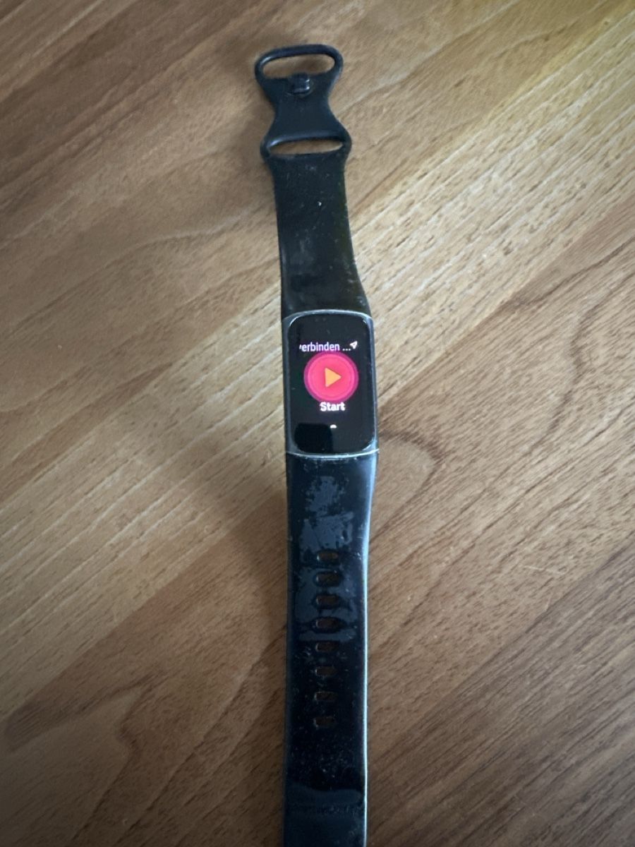 Fitbit Smartwatch: Fitbit – Défectueux à Auslikon par Kaede4