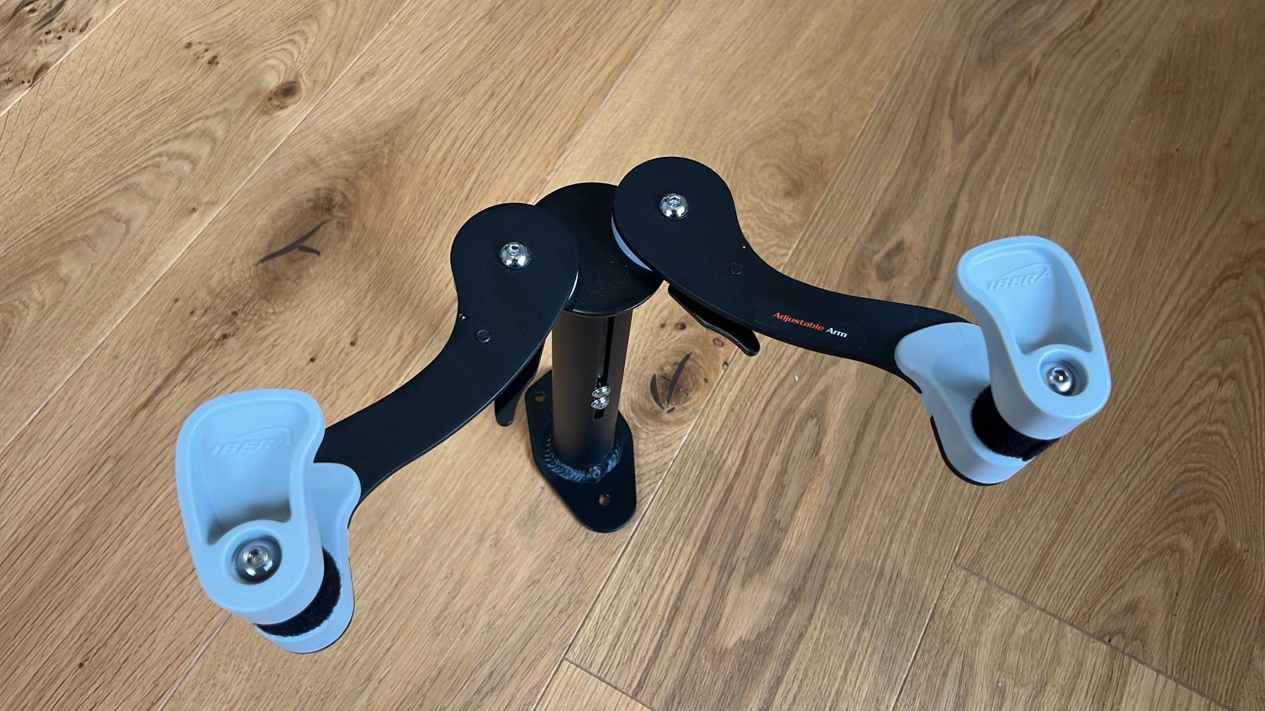 Supporti per biciclette: Velo Wandhalterung – Usato da St. Gallen venduto da mar_d9c7