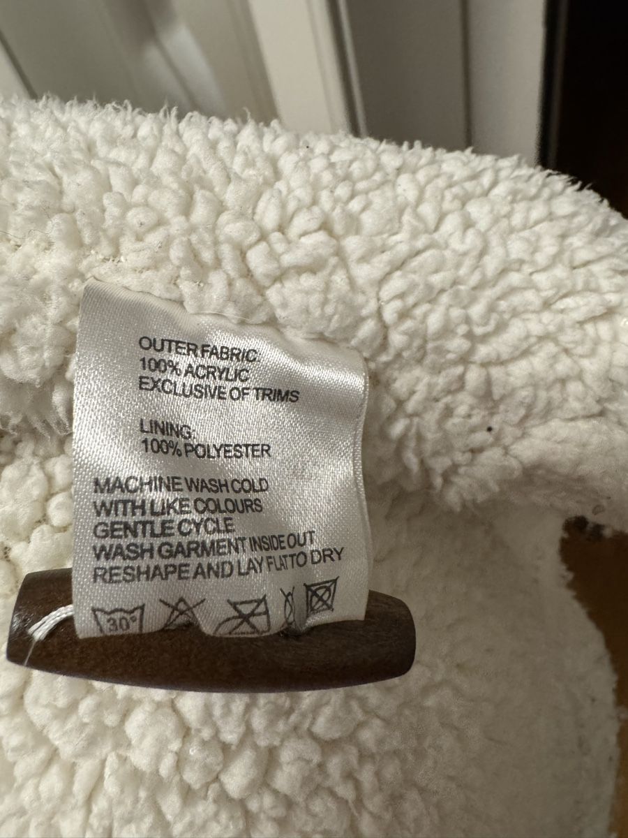 Gilet & Giacche senza maniche: Warme Strickweste mit Kapuze Gr. M – Nuovo (secondo la descrizione) da Arlesheim venduto da Eli_77 4