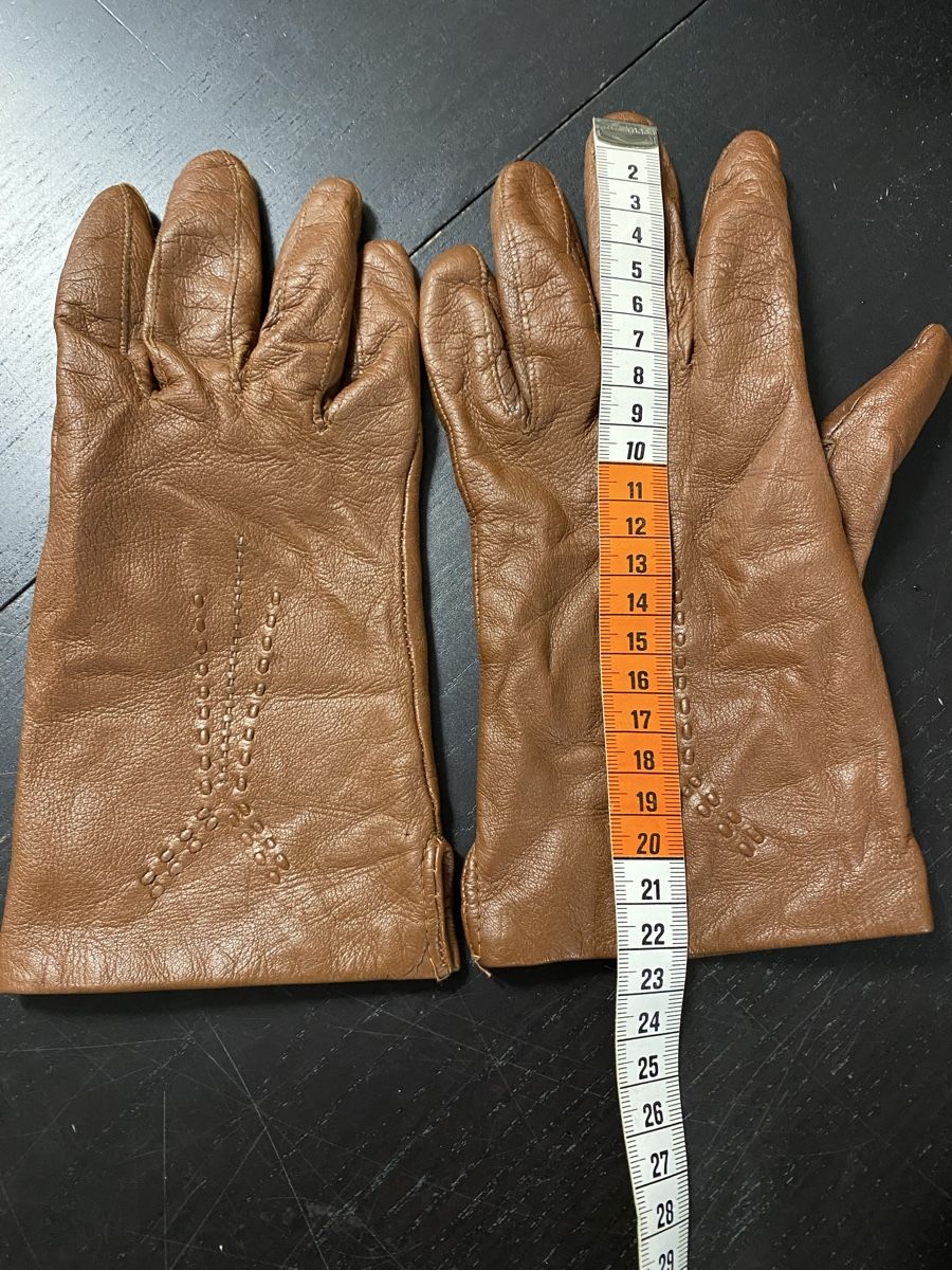 Guanti & manicotti: Vintage Lederhandschuhe – Usato da Biel-Benken BL venduto da PANORMUS 1