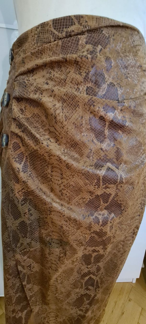 Zara Gonne: Jupe imitation peau de serpent taille XS – Nuovo (secondo la descrizione) da Genève venduto da Saleena 6