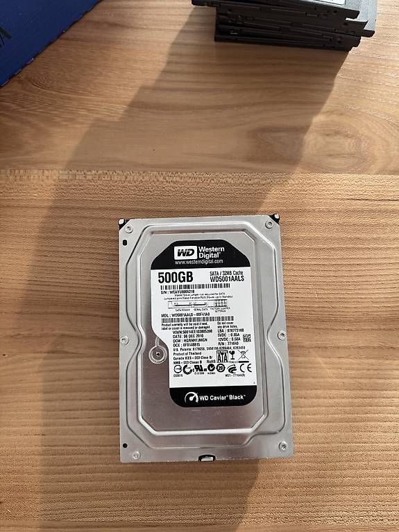Dischi rigidi: Western Digital 500GB HDD – Usato da Grenchen venduto da Strassenschild_9