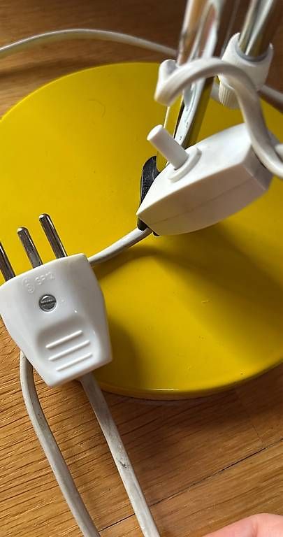 Lampade: Antike Vintage Design Lampe ca 1960 gelb – Usato da Basel venduto da Joshy03 3