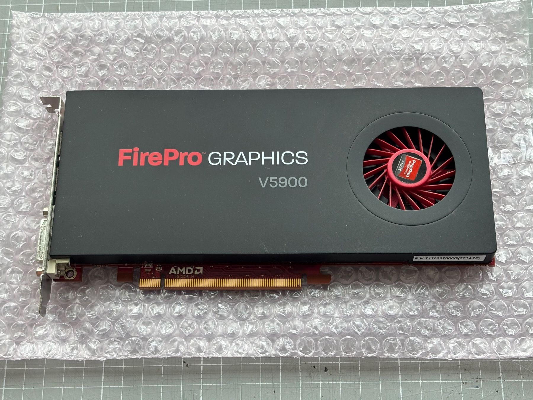 Amd Schede grafiche: AMD FirePro V5900 2GB GDDR5 – Usato da Flawil venduto da Pirar 2