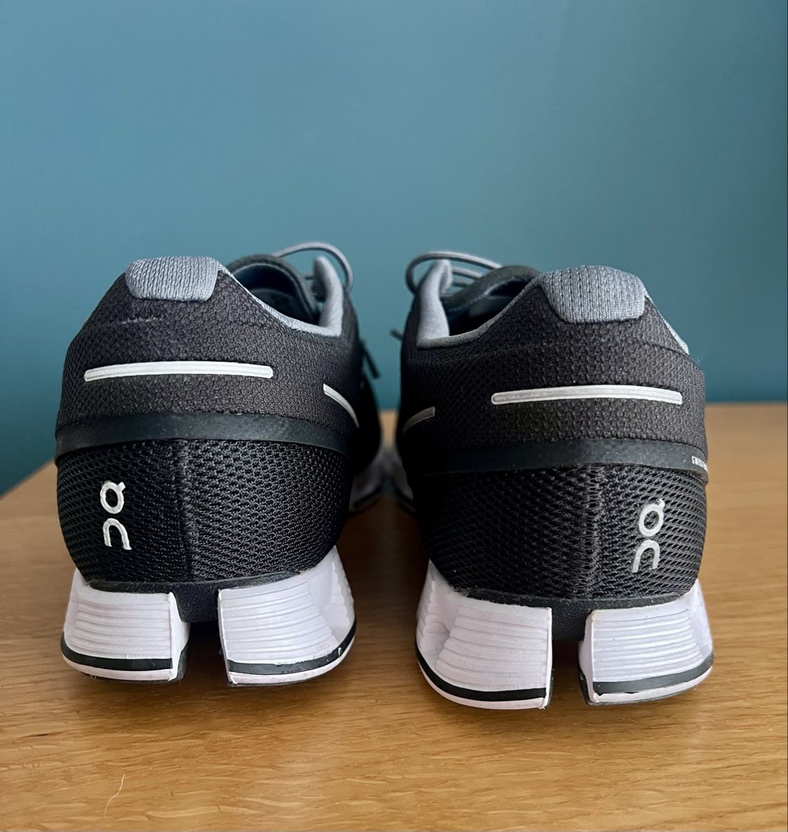 On Herrenschuhe: Chaussures de course ON Cloud noir taille 42 – Gebraucht aus Lausanne von Vracorama 5