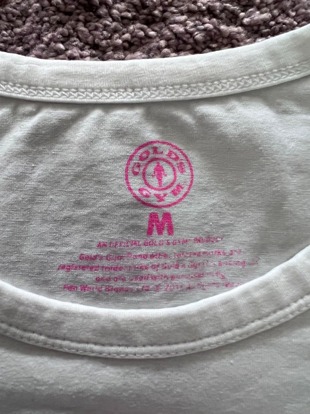 Blusen, T-Shirts & Tops: Golds Gym Shirt Größe: M – Gebraucht aus Volketswil von Latinozh5 1