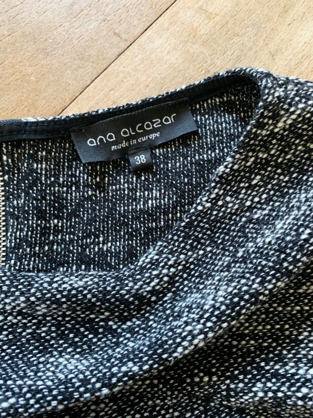 Vestiti: Ana Alcazar Abend Kleid Gr.38 – Usato da Zürich venduto da normanprice 2
