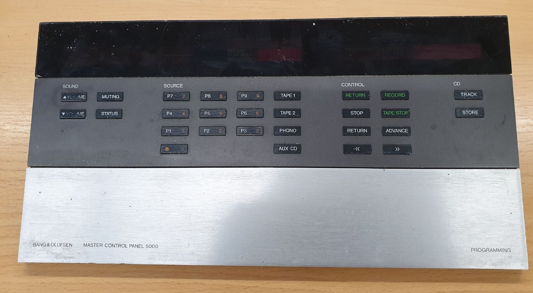 Bang & Olufsen Fernbedienungen: Master Control Panel 5000 Bang&Olufsen – Defekt aus Horw von