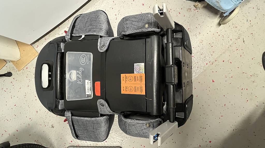Kiddy Seggiolini per auto: Kindersitz mit Isofix – Usato da Bibern SO venduto da Engelju 1