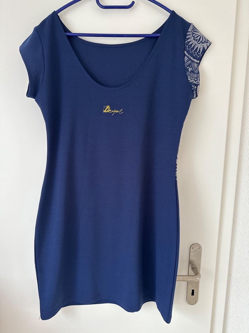 Desigual Vestiti: Desigual Kleid Gr XL – Usato da Gelterkinden venduto da Biene8 1