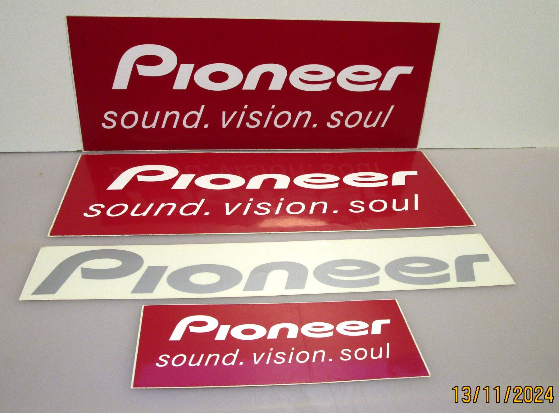 Sticker: 4 STICKERS PIONEER – Nuovo e nell'imballaggio originale da Chêne-Bourg venduto da breno56