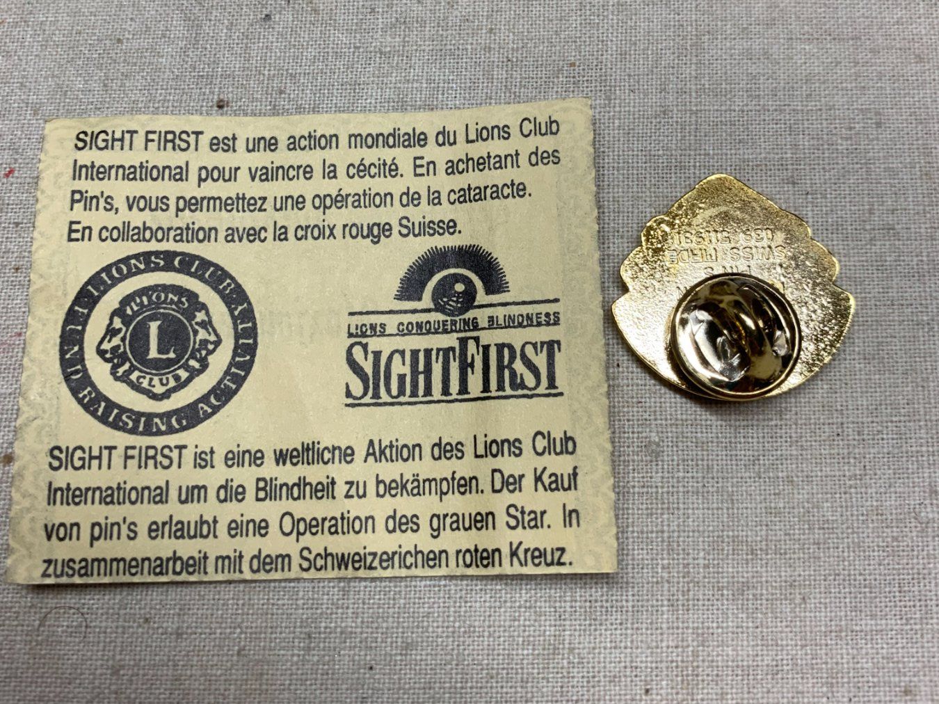 Placchette & Badge: "Lions" - Nepal - 1992 – Usato da Sorengo venduto da 74in 3
