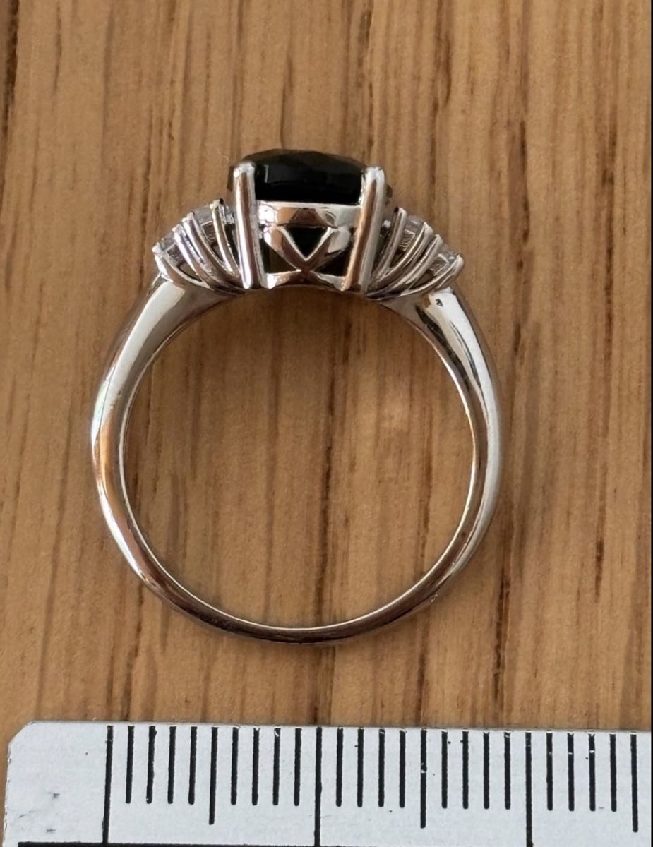 Anelli: Ring 925 Silber mit synthetischem Smaragd, grösse 51 – Nuovo (secondo la descrizione) da Menziken venduto da sense83 1