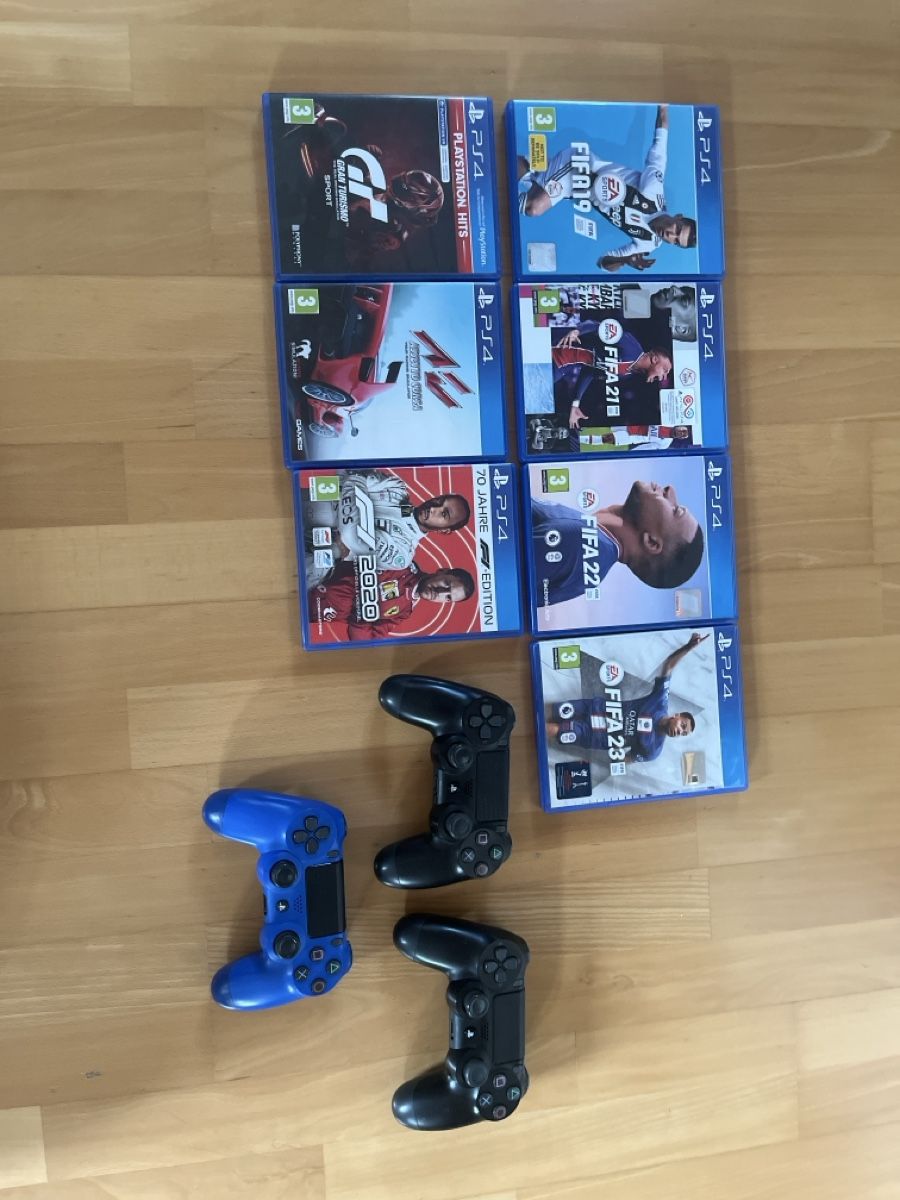 Sony Console: PlayStation 4 mit 3 Controller und viele Spiele – Usato da Magden venduto da Simon.roethis 1