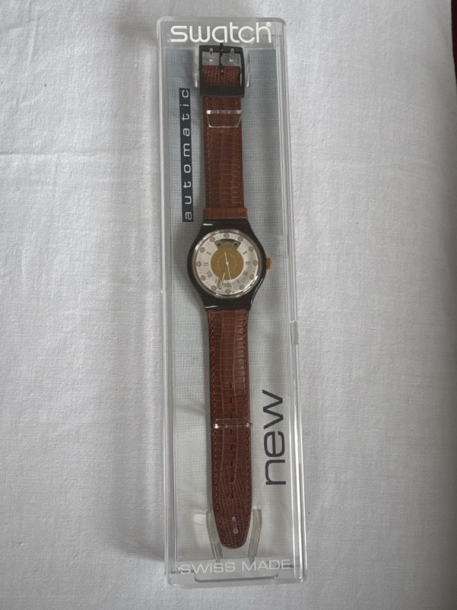 Swatch Uhren: Swatch Automatic Uhr braun neu in Box – Neu und originalverpackt aus Unterentfelden von Loonah