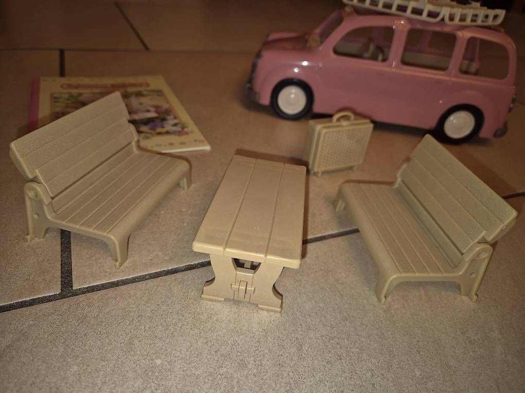 Spielzeuge: Sylvanian Auto picnic Van – Gebraucht aus Wangen SZ von Addy777 2