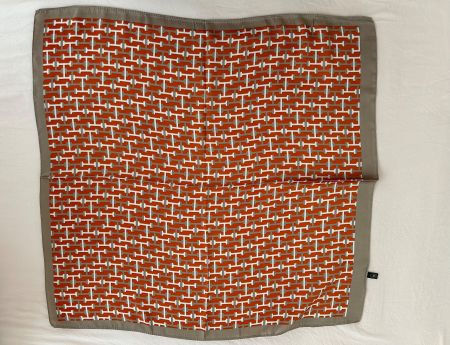 Scarf -Neu