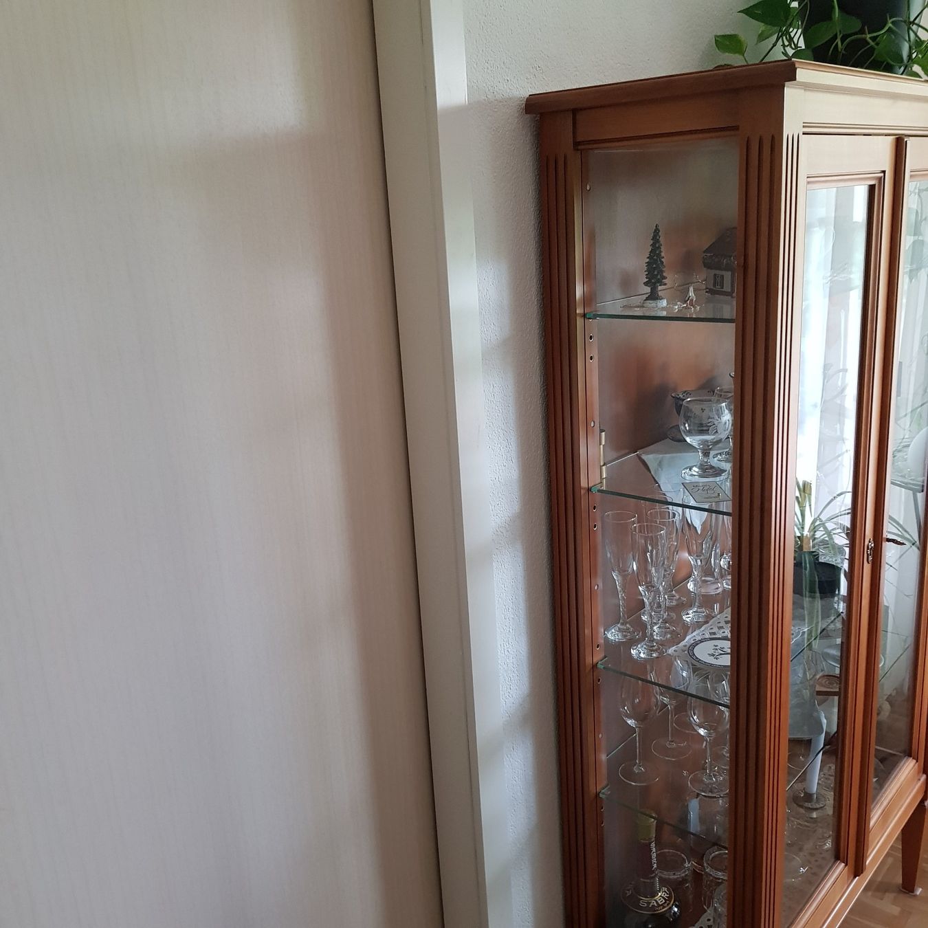 Vetrine: Vitrine mit Glastablaren – Usato da Bischofszell venduto da MZumbach 2
