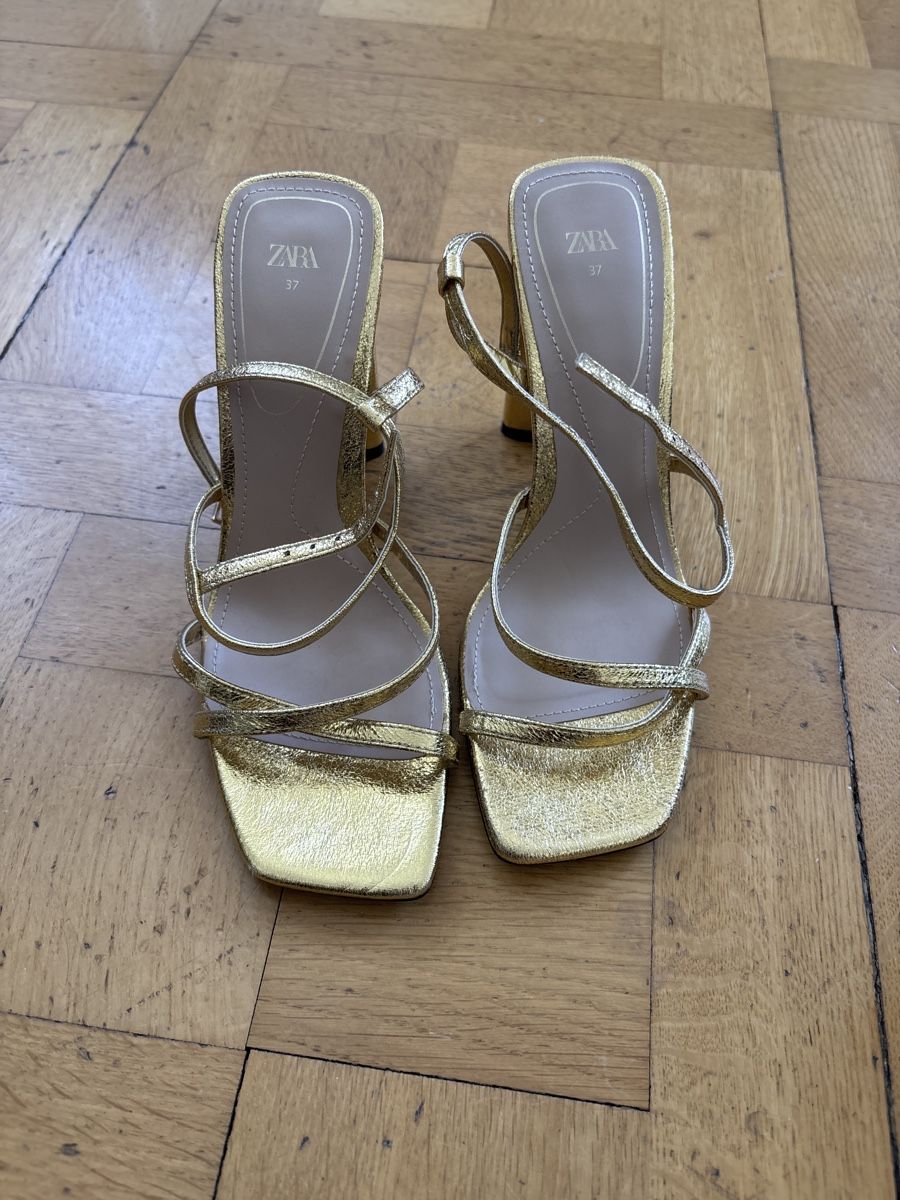 Zara Scarpe da donna: Zara Gold Heels, Size 37 – Usato da Zürich venduto da Rosa21