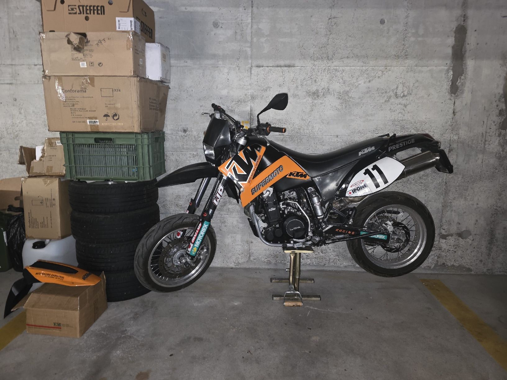KTM Route: KTM 640 LC4 Supermoto – D'occasion à Worben par Andrea0145 4