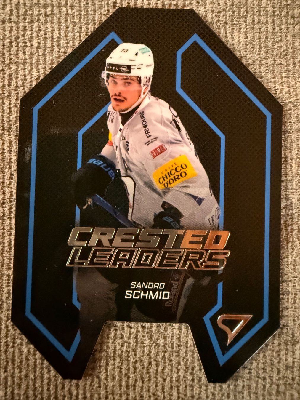 Sportzoo Cartes à collectionner: Sandro Schmid - Gotteron - Crested Leaders - CL-12 – Neuf (Voir description) à Cheyres par KeK04