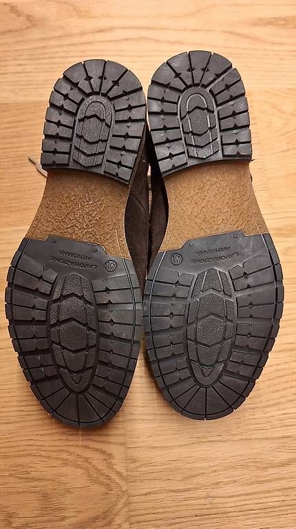 Damenschuhe: NEU Wildleder Schuhe Gr. 41 – Neu (gemäss Beschreibung) aus Thundorf von Blacktom 2