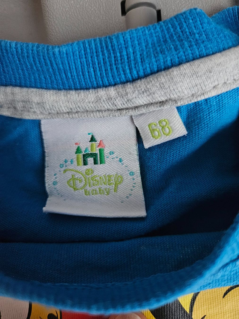 Pulls et sweat-shirts: Disney Pluto Langarmshirt, Gr. 68 – D'occasion à Bern par Oloui 1
