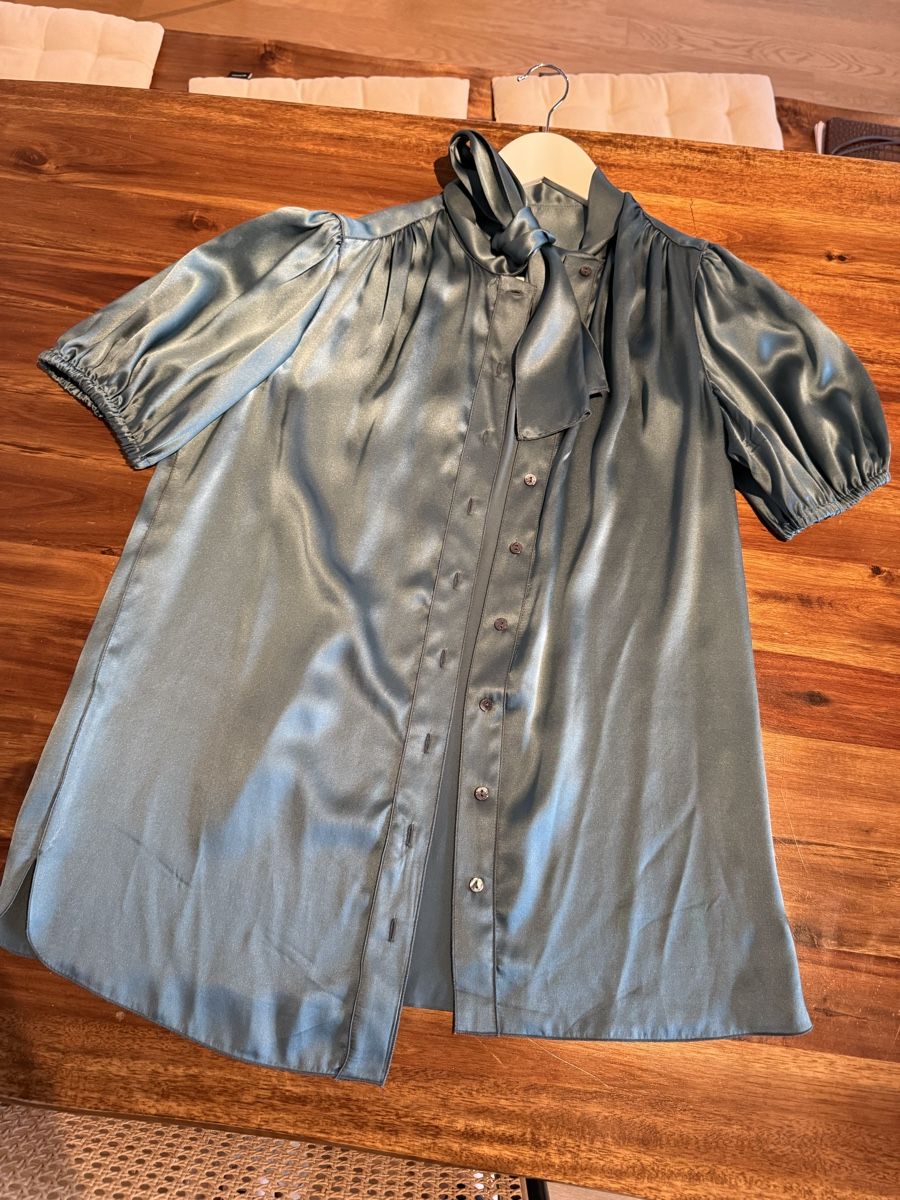 Dolce & Gabbana Camicette: Dolce & Gabbana Silk Blouse – Usato da Luzern venduto da Itsclaire 6