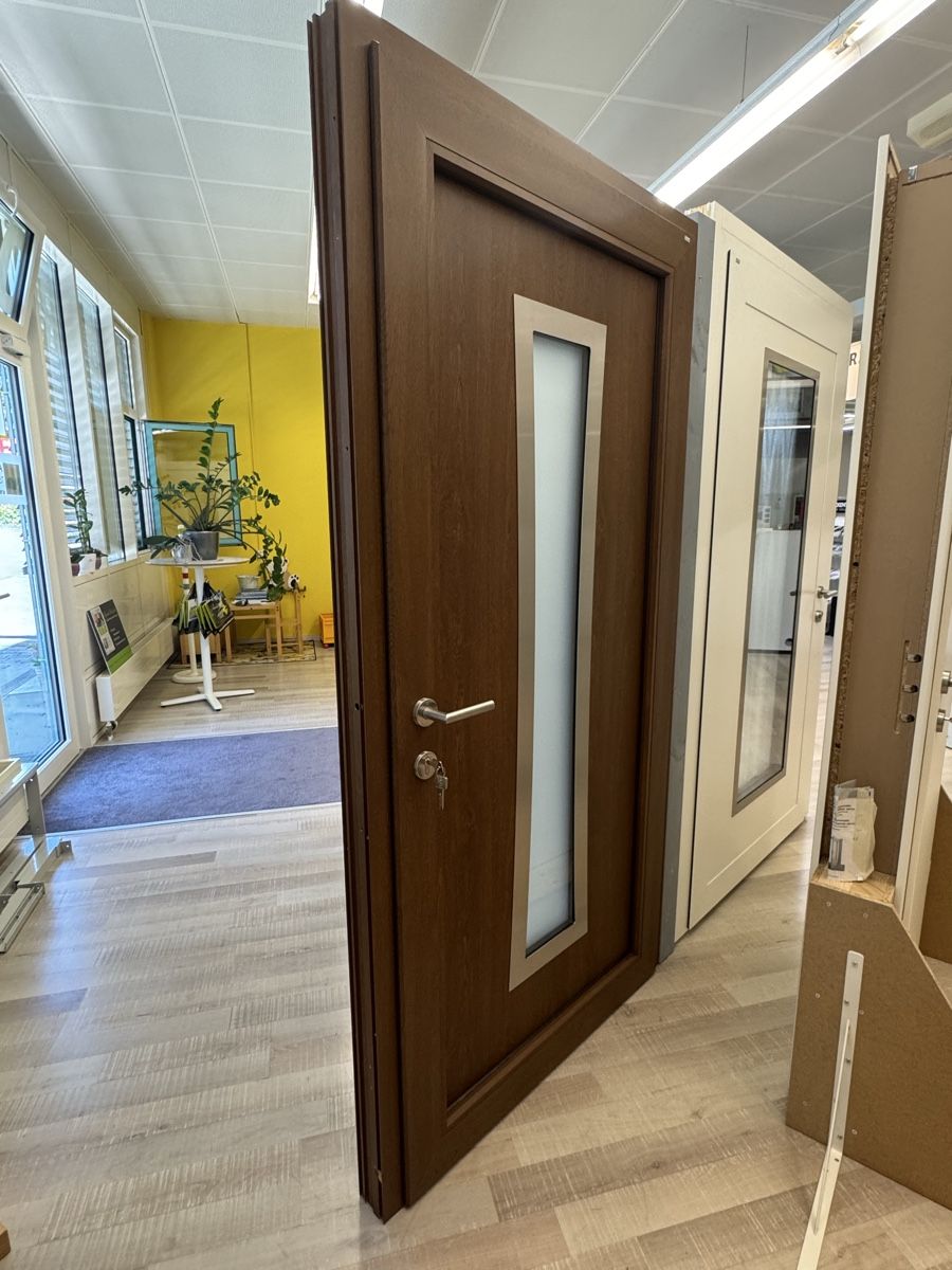Türen: Bayerwald Aluminium Haustüre – Gebraucht aus Zuzwil SG von A.Wissekerke_Tueren 1