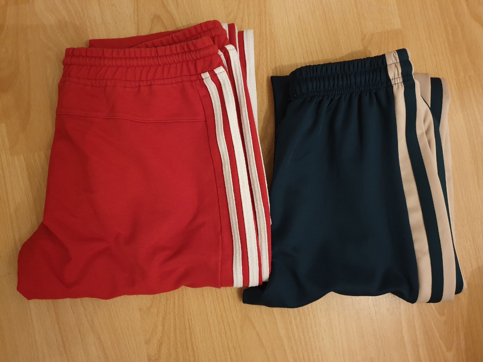 Adidas Lotti & Set di vestiti: Kleiderpaket – Usato da Wettingen venduto da fis_lg9z 3