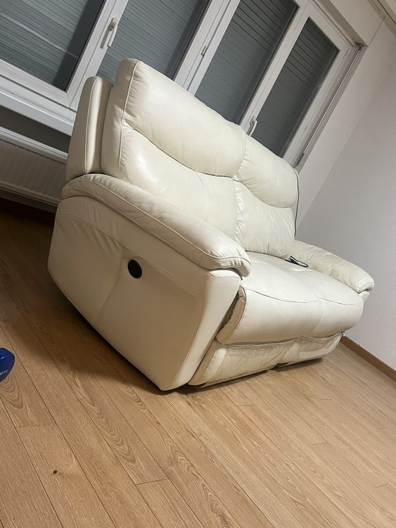 Sofa zu Verkaufen im Top Zustand! Kaufen auf Ricardo