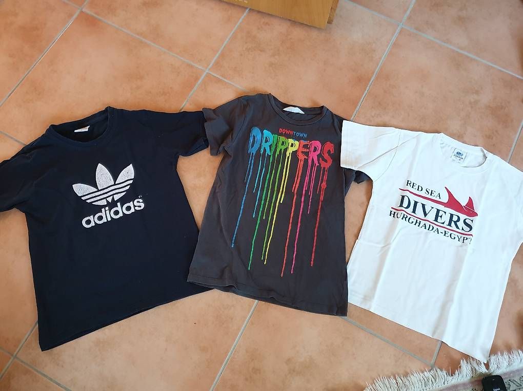 Kleiderpakete & -sets: 3 Thyshirt sGr. 134/140 – Gebraucht aus Gamprin von man_j9fr