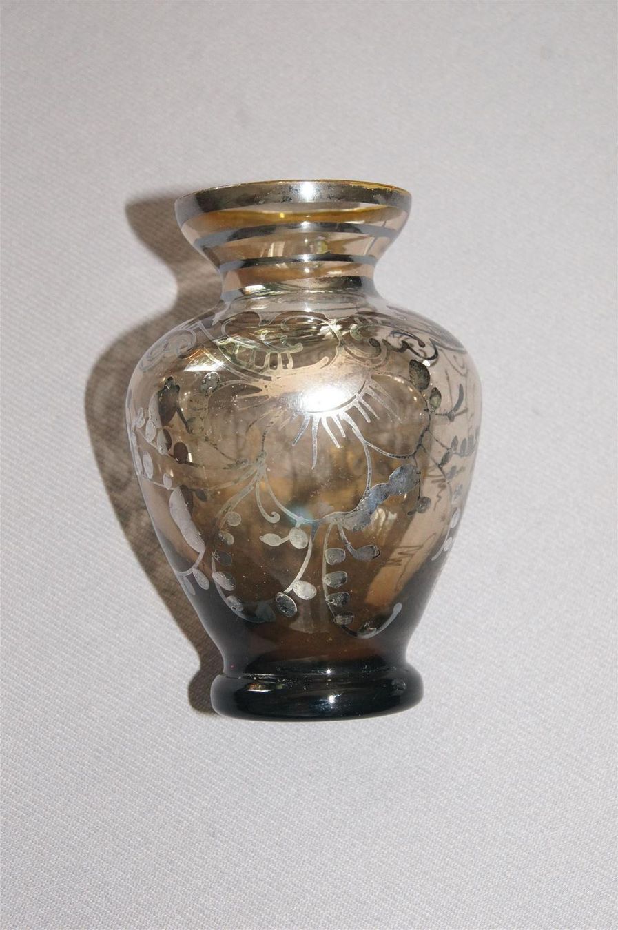 Murano Vasi & Recipienti: Muranovase rauchfarben mit Echtsilberauflage – Usato da Geroldswil venduto da ARTEFACTO 3