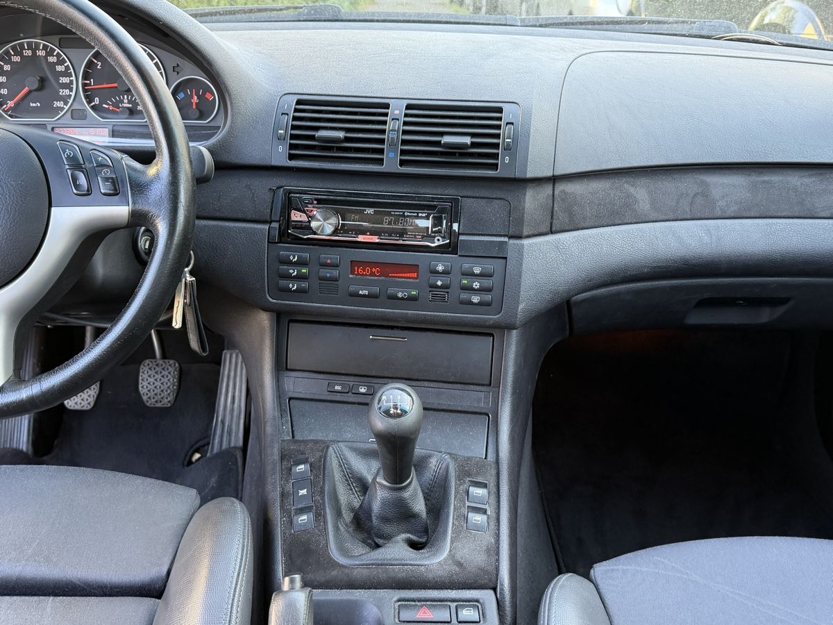 BMW Autos: Bmw 320i Benzin  – D'occasion à Amriswil par Autocent 9