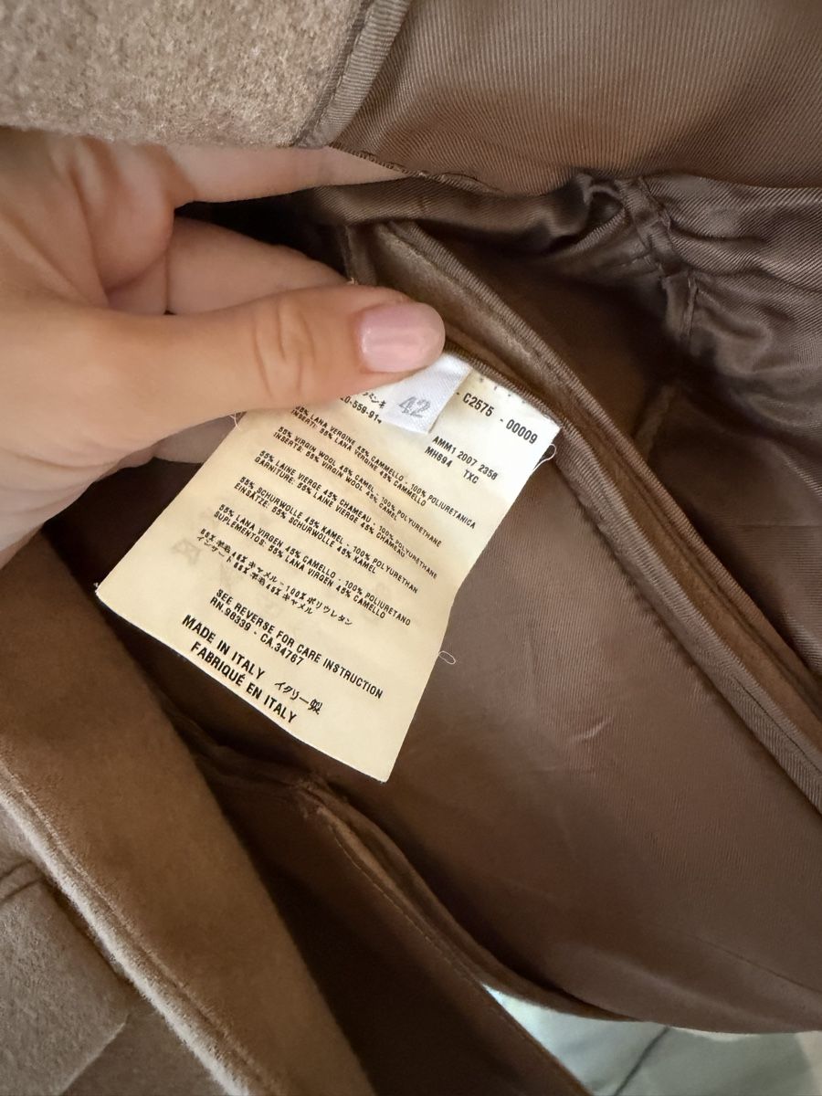 Miu Miu Giacche: Miu Miu Blazer – Nuovo (secondo la descrizione) da Meilen venduto da ni812 2