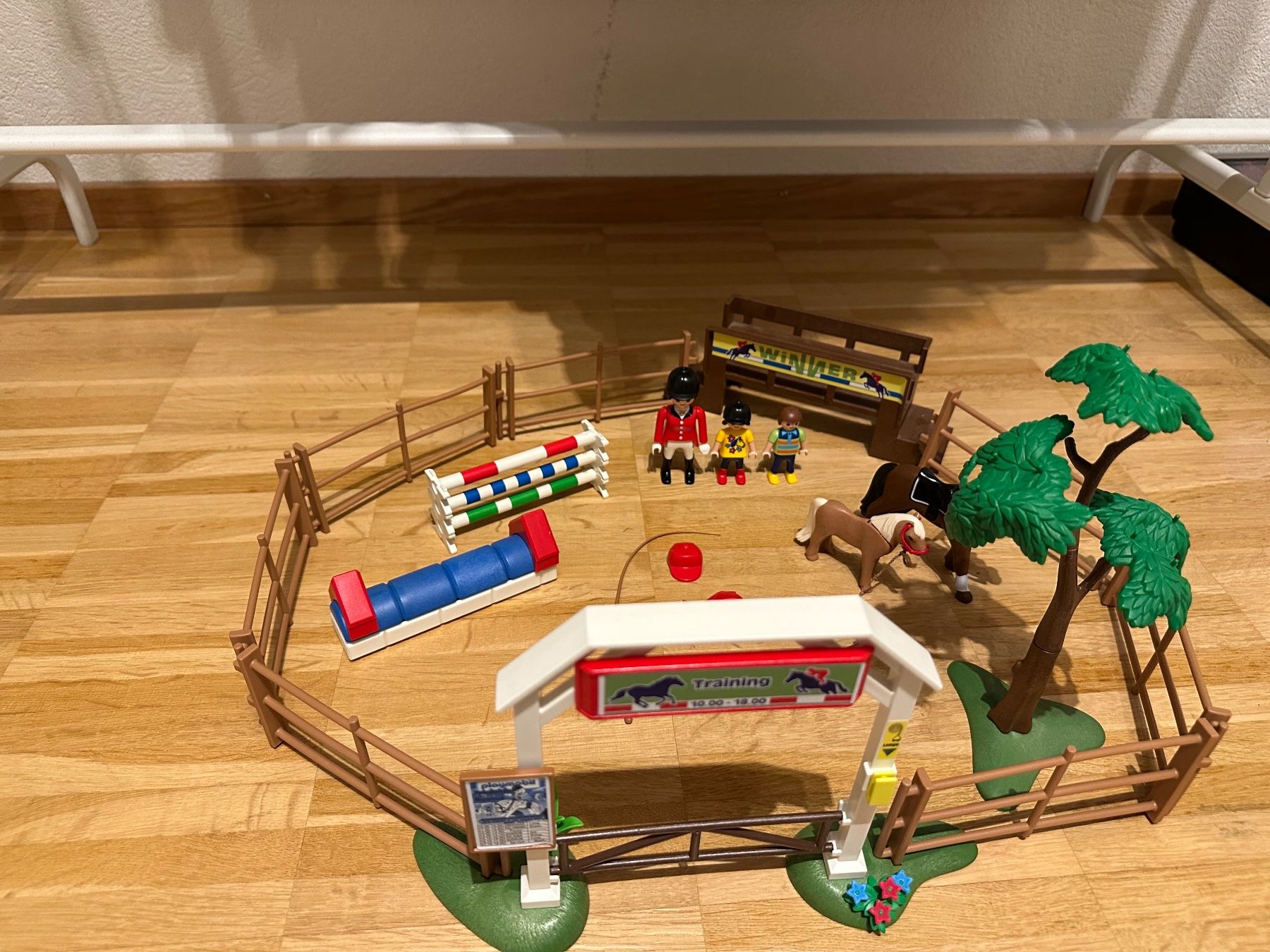 Playmobil Spielzeuge: Playmobil Springplatz – Gebraucht aus Arch von tam_ctz2 4