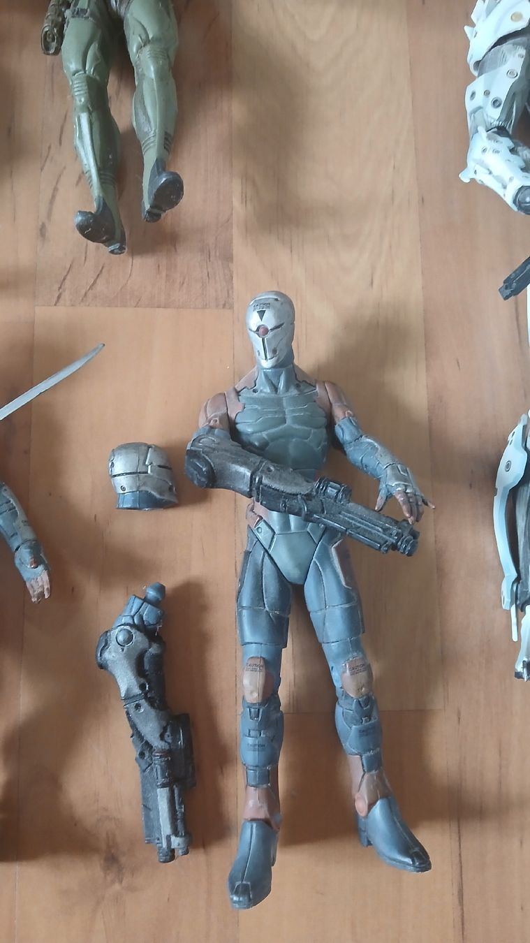Figuren: Metal Gear Solid Figuren Sammlung – Gebraucht aus Rickenbach LU von mai_cyk6 3