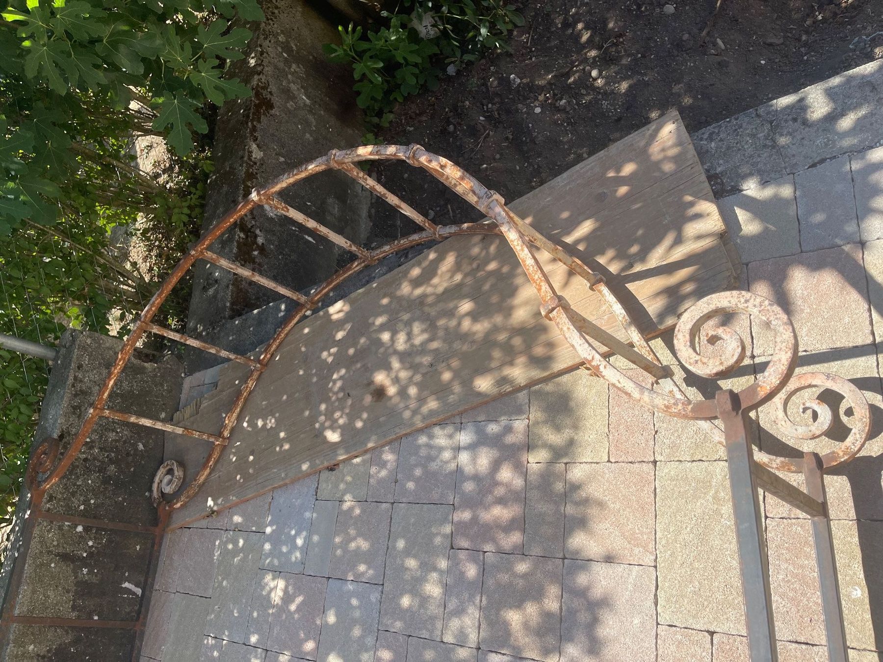 Altre Decorazioni per giardino: Antiker massiver Rosenbogen – Usato da Villnachern venduto da socondlife 1