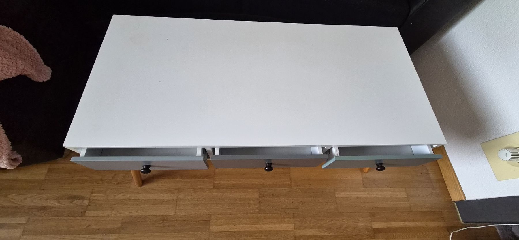 Tables: Tisch – D'occasion à St.Margarethen TG par NikkiMicki 1