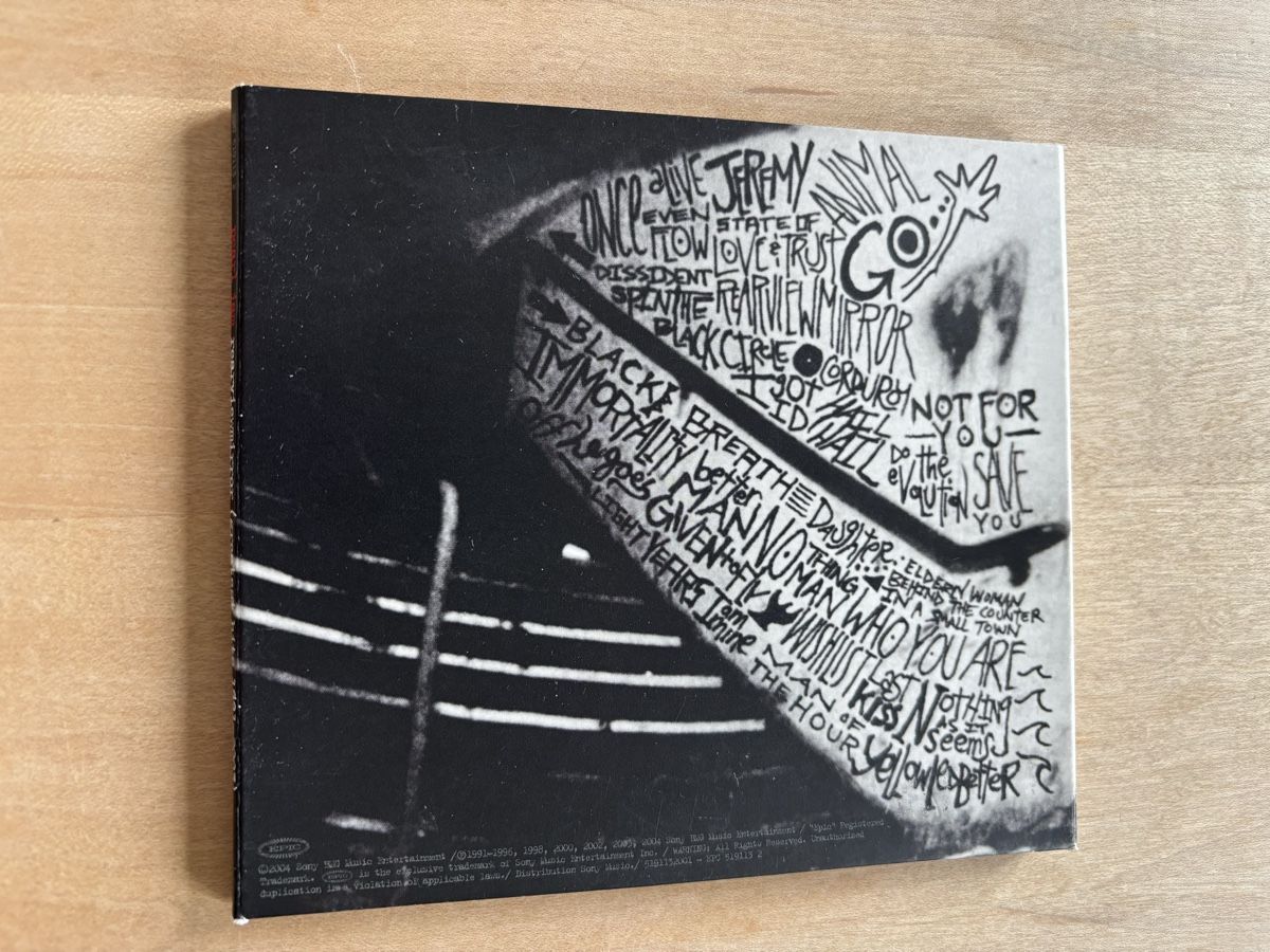 CDs: Pearl Jam - Rearviewmirror (2 CDs) – Gebraucht aus Zürich von Interpol 1