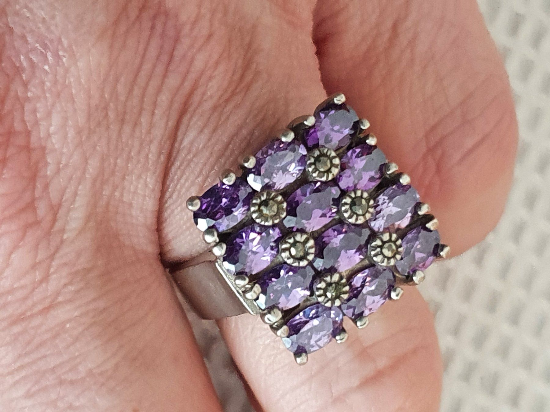 Anelli: Herrlicher Vintage Amethyst-Ring aus 925er Silber – Usato da Wohlen AG venduto da palmsprings