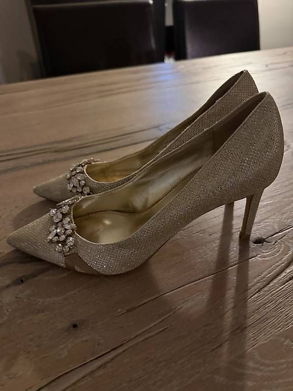 Chaussures femmes: Dune pumps grösse 40 – D'occasion à Spreitenbach par Tima72