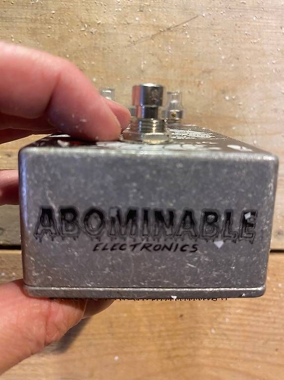 Strumenti musicali: Abominable Electronics "Don't shred on me" for guitar/bass – Usato da Plasselb venduto da Moixjj 1