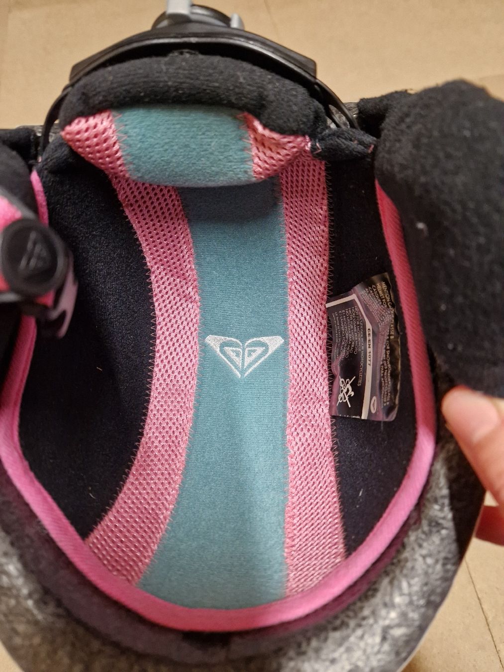 Roxy Caschi: Roxy Skihelm Mädchen XS, bis 54cm – Usato da KEHRSATZ venduto da Marina32 2