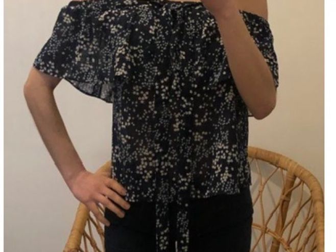 Michael Kors Top: Top épaules dénudées à fleurs Michael Kors – Nuovo (secondo la descrizione) da Genève venduto da vic_s9c5 4